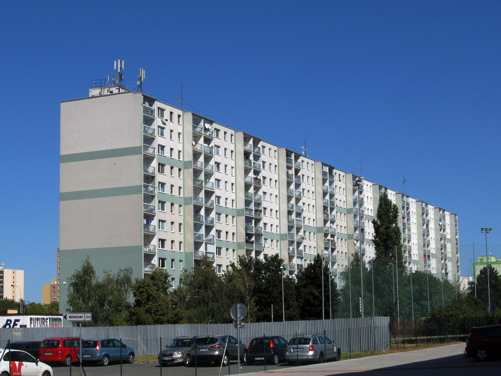 Прага, Bachova, 2-10; Bachova, 12-20