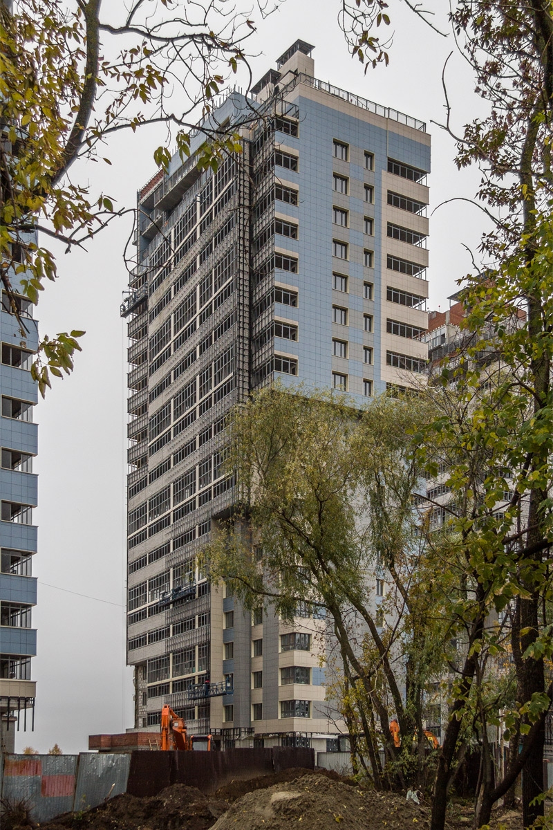 Казань, Комсомольская улица, 1 корп. 2
