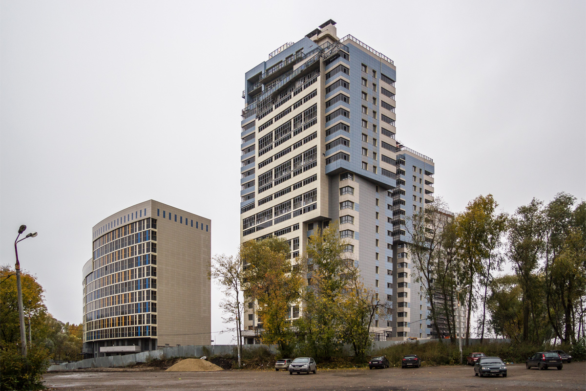 Казань, Комсомольская улица, 1 корп. 6; Комсомольская улица, 1 корп. 1