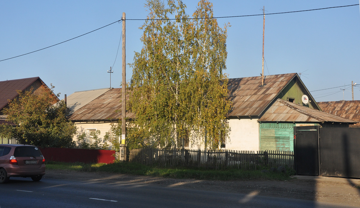 Омск, Литейная улица, 28 / Машиностроительная улица, 73