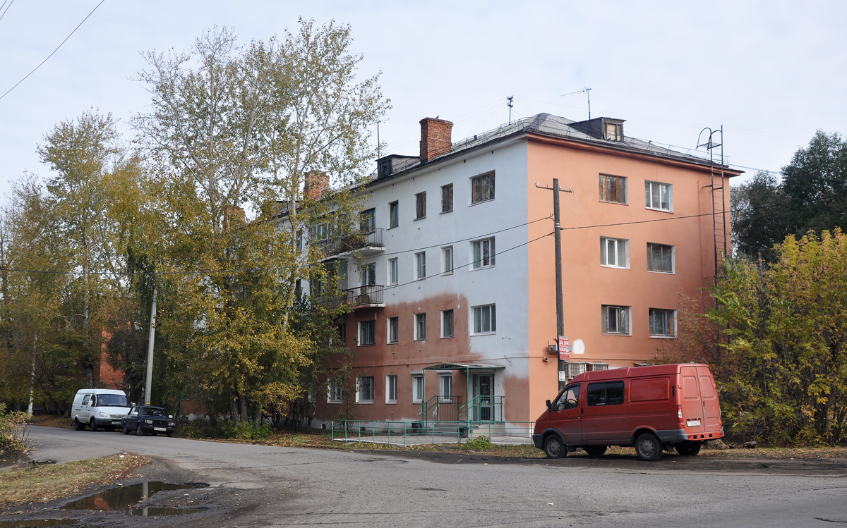 Омск, Улица Константина Заслонова, 19