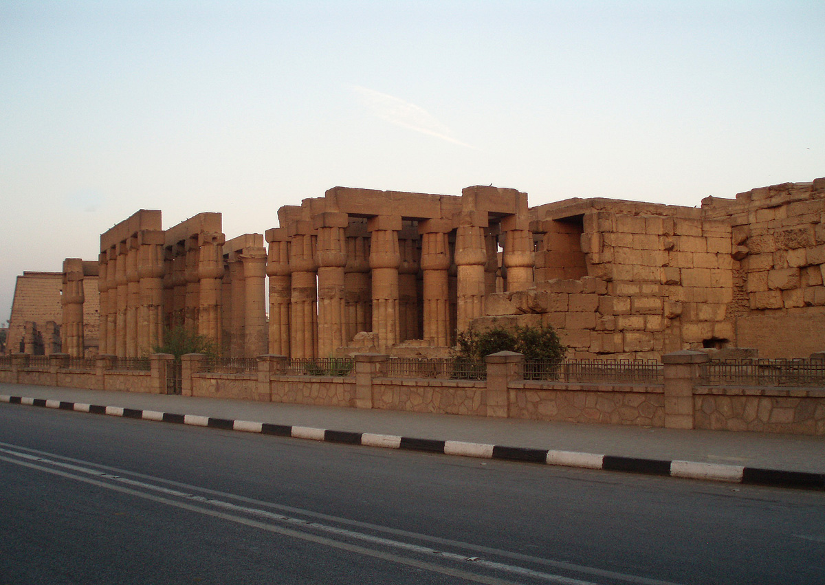 Луксор, Mabad Al Oksor