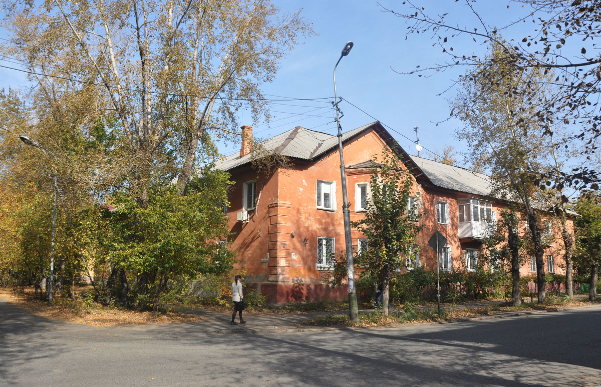 Омск, Улица Малунцева, 24 / Улица XIX Партсъезда, 2
