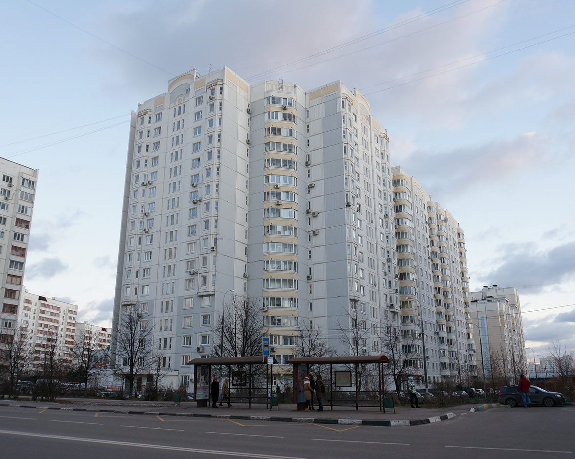 Moscow, Улица Адмирала Лазарева, 41