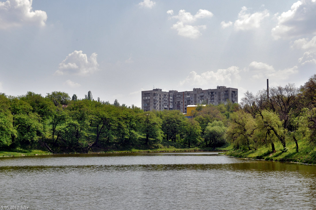 Ясиноватая, Заводская улица, 94