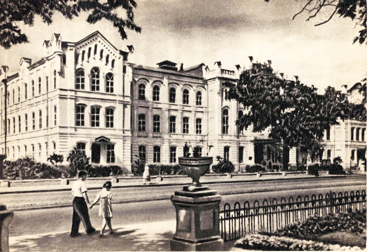 Charków, Проспект Героев Харькова, 45