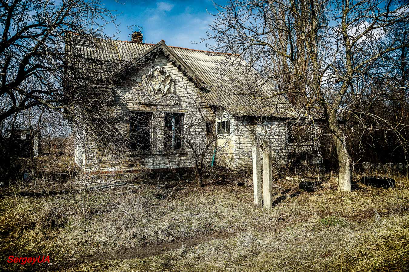 Барышевский район, прочие н.п., С. Бзов, Улица Гагарина, 1А