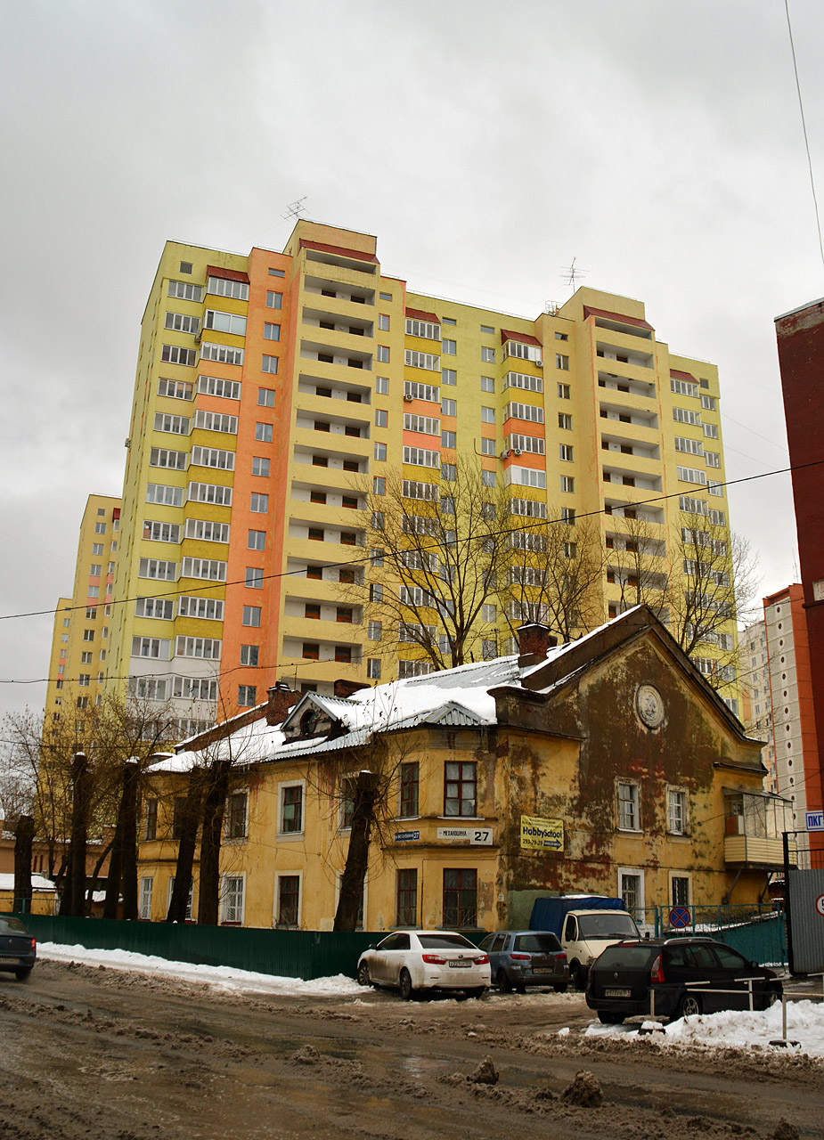 Пермь, Улица Механошина, 17; Улица Механошина, 27