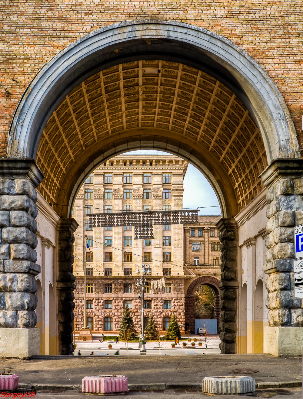 Киев, Улица Крещатик, 21