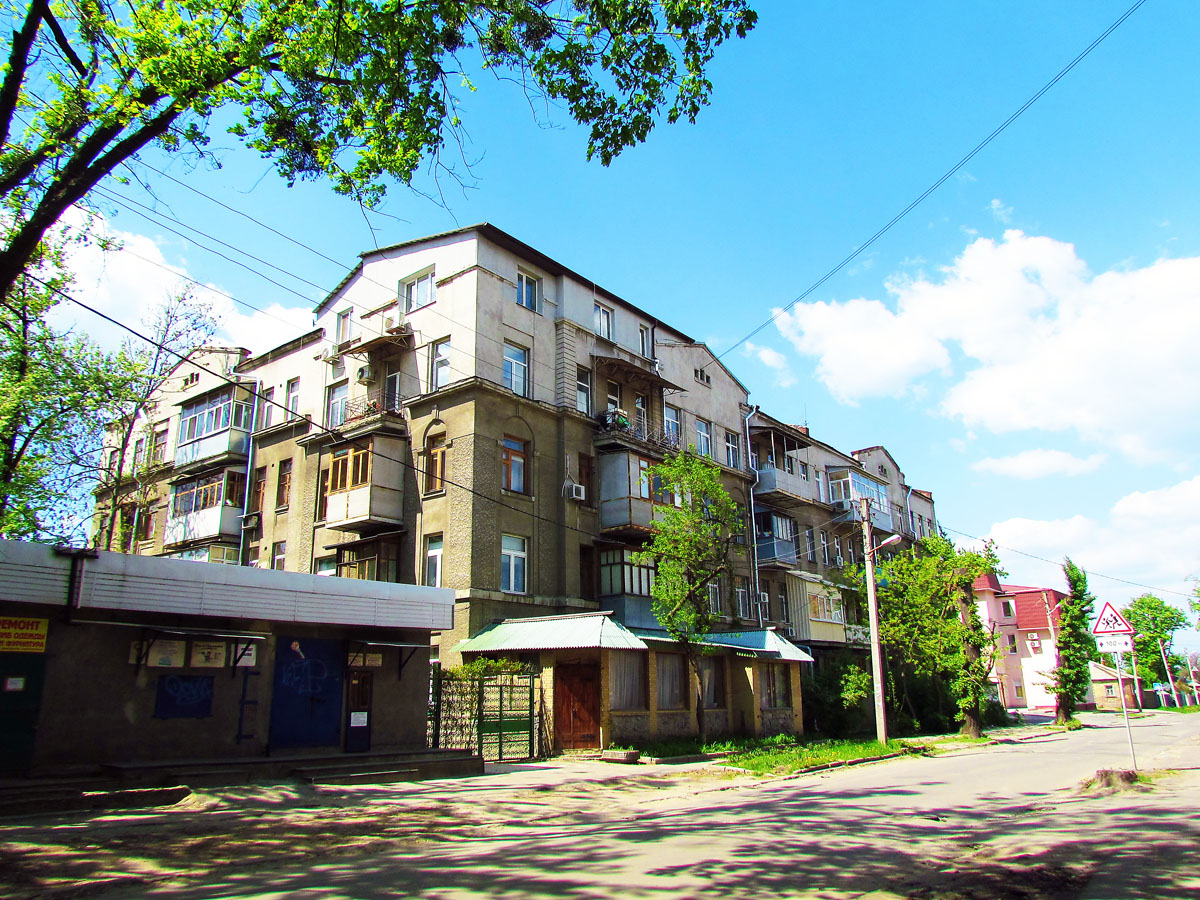Харьков, Улица Петра Кандаурова, 3
