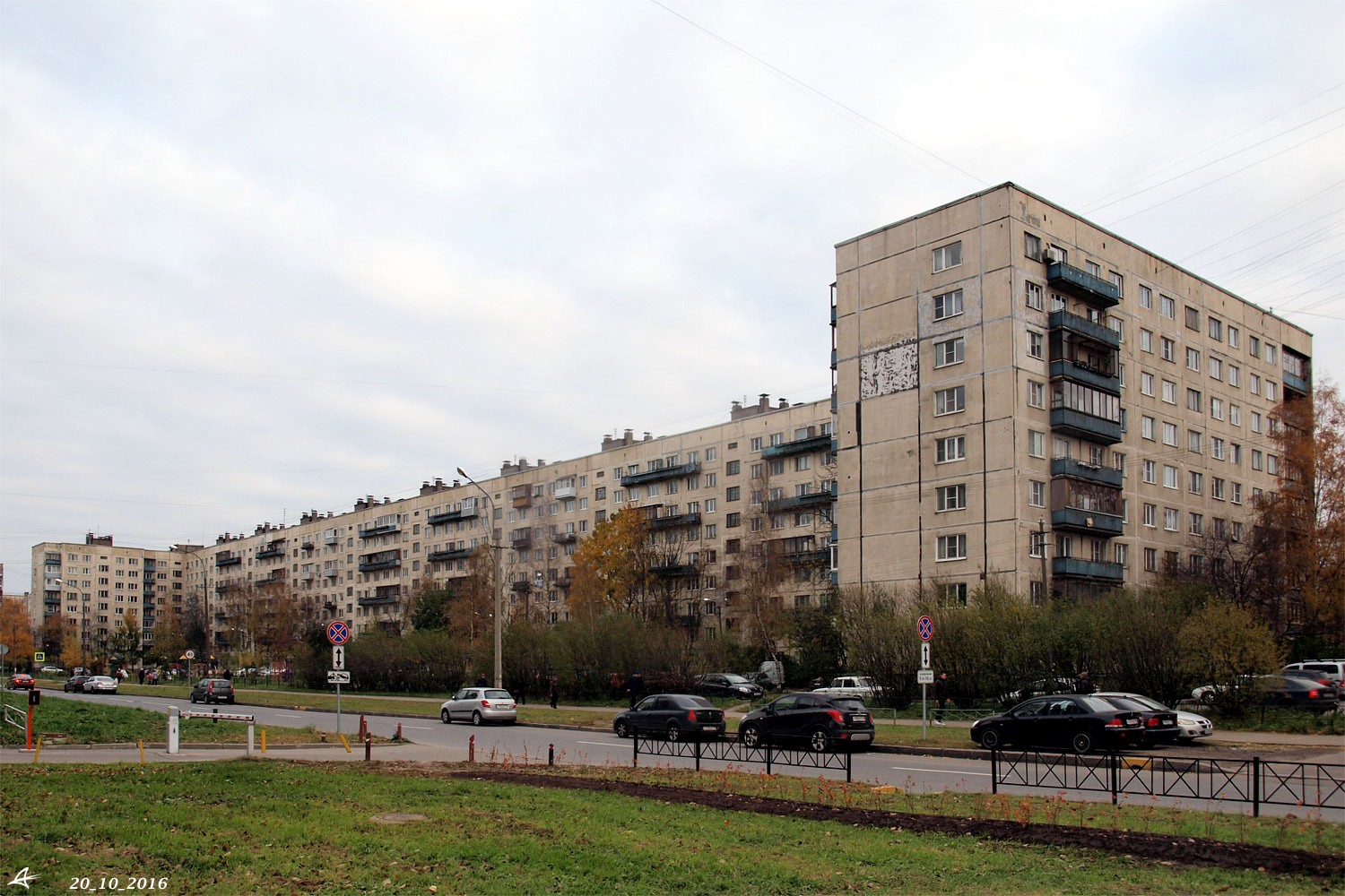 Санкт-Петербург, Улица Антонова-Овсеенко, 21