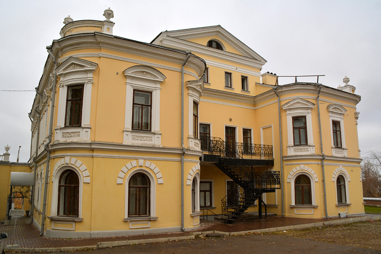 Пермь, Монастырская улица, 11