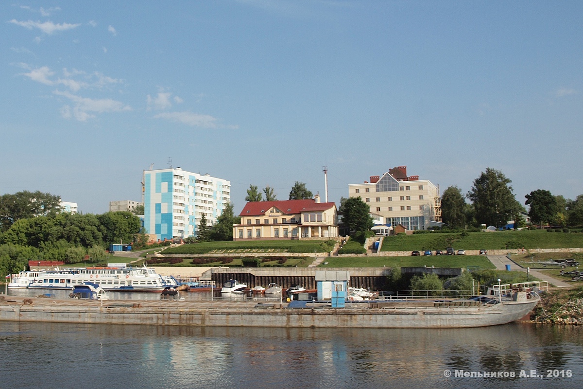 Kolomna, Улица Карла Маркса, 41; Береговая улица, 48; Береговая улица, 48