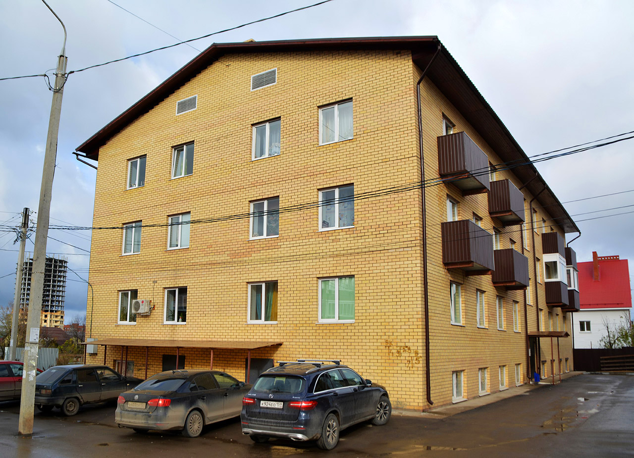 Пермь, Улица Подводников, 96