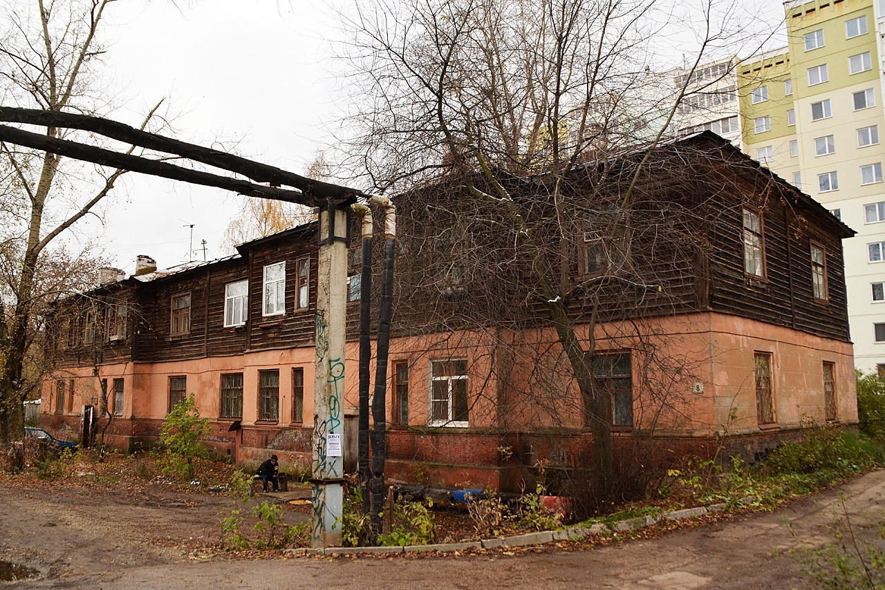 Пермь, Улица Челюскинцев, 8А
