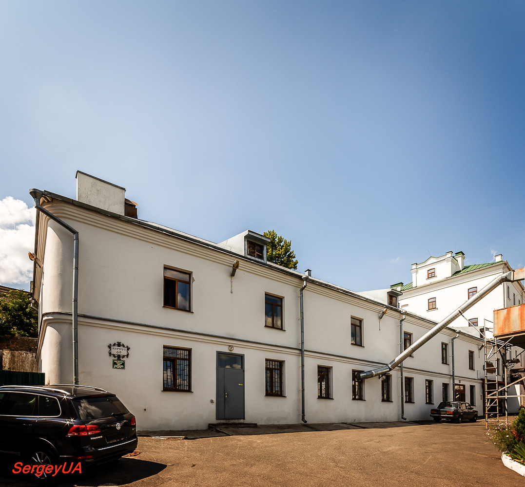 Киев, Лаврская улица, 9 корп. 57