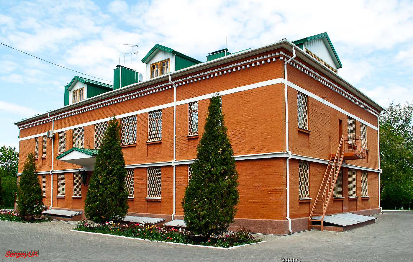 Киев, Лаврская улица, 9 корп. 70
