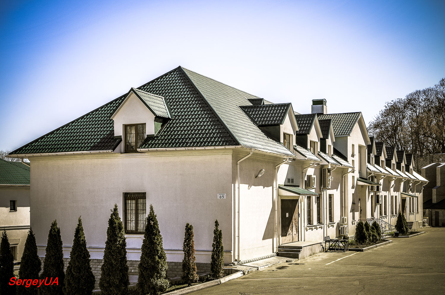 Київ, Лаврская улица, 9 корп. 65