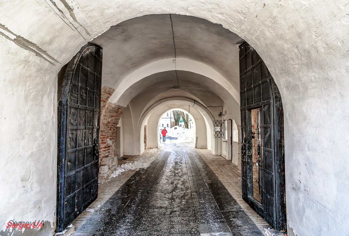 Киев, Лаврская улица, 9 корп. 82