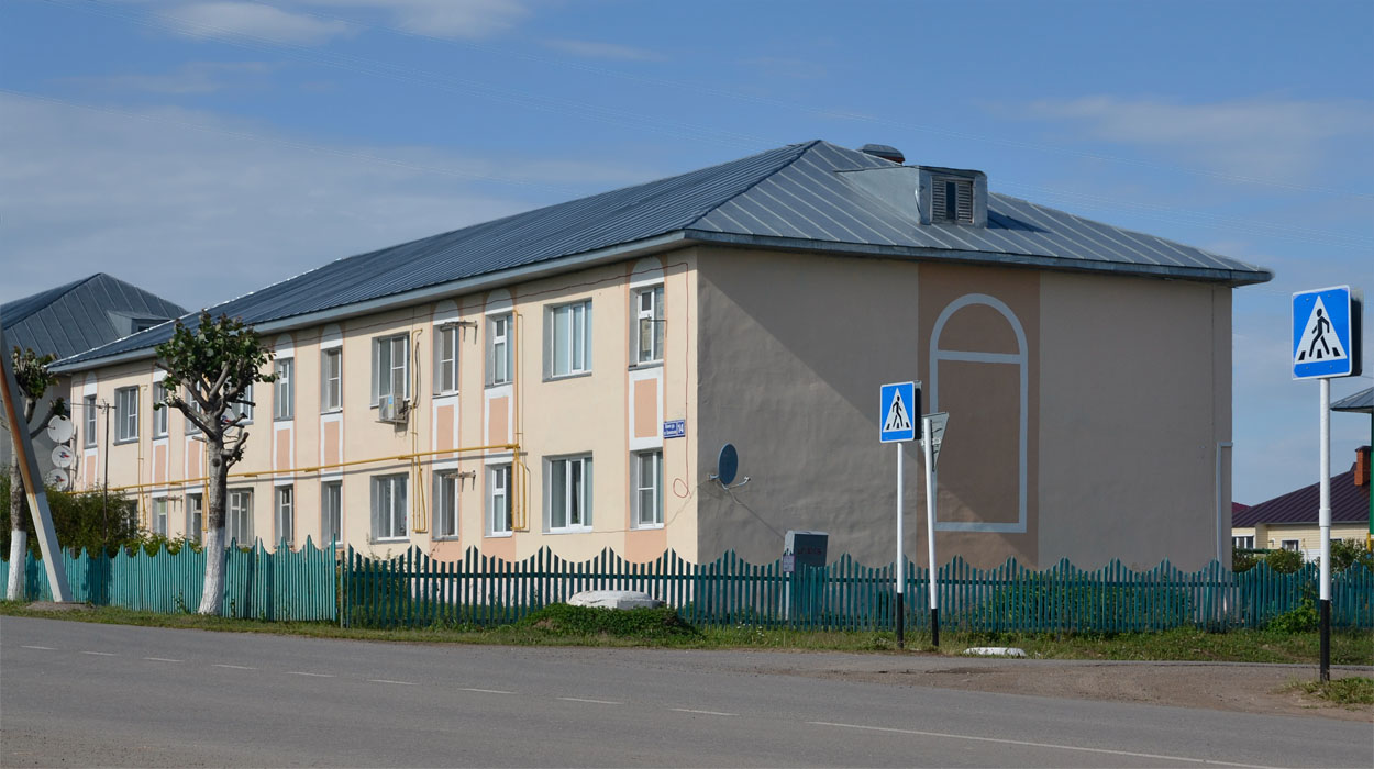 Арск, Банковская улица, 14
