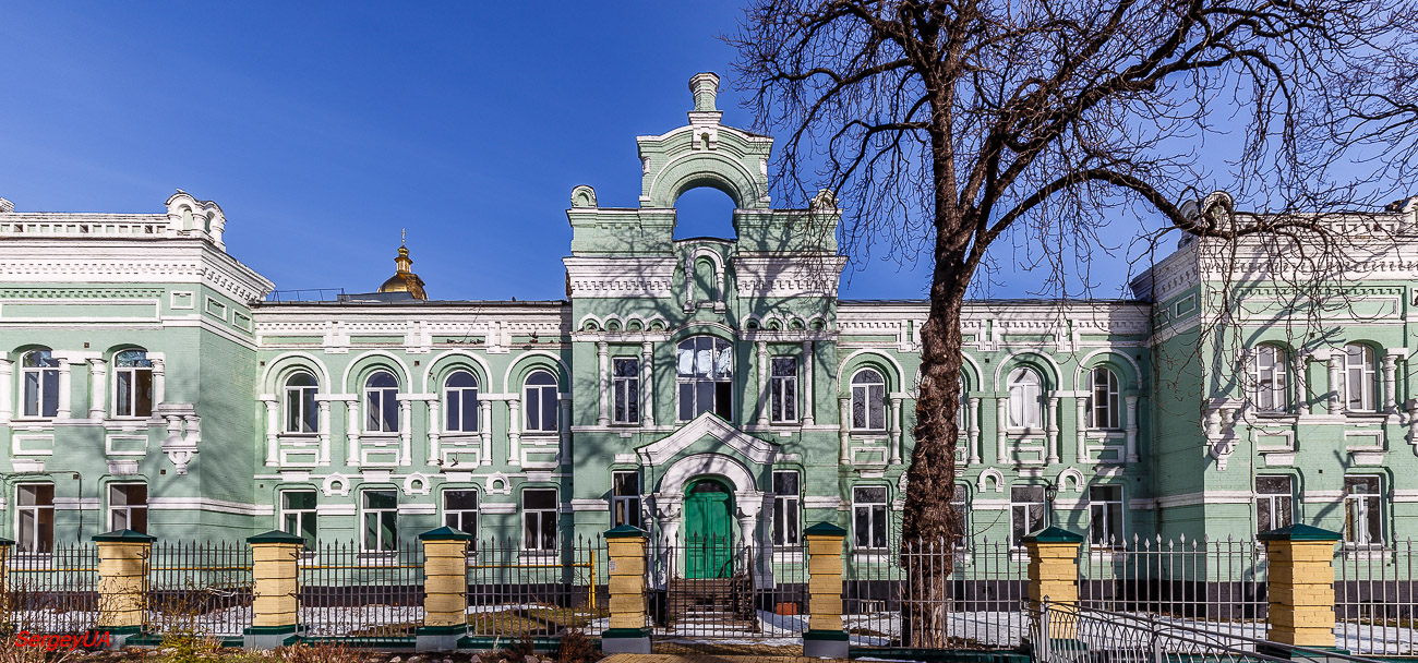 Киев, Лаврская улица, 11