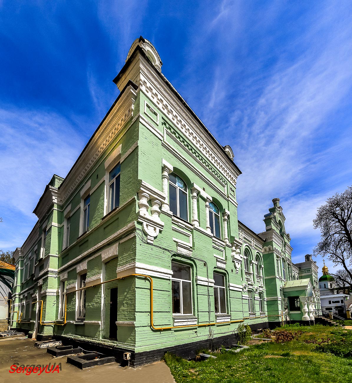 Киев, Лаврская улица, 11