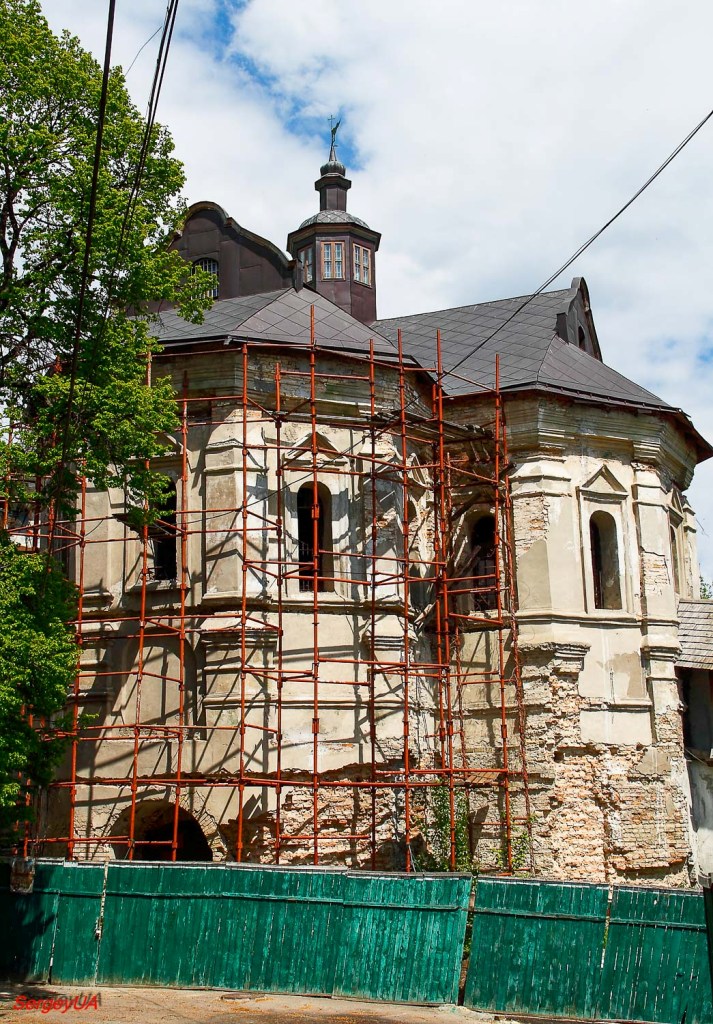Киев, Лаврская улица, 9 корп. 83