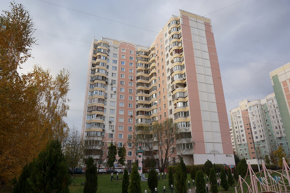 Moscow, Улица Адмирала Лазарева, 42 корп. 2
