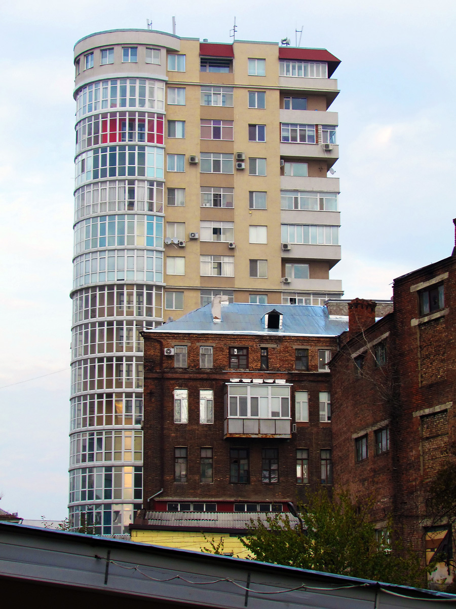 Харьков, Улица Короленко, 23