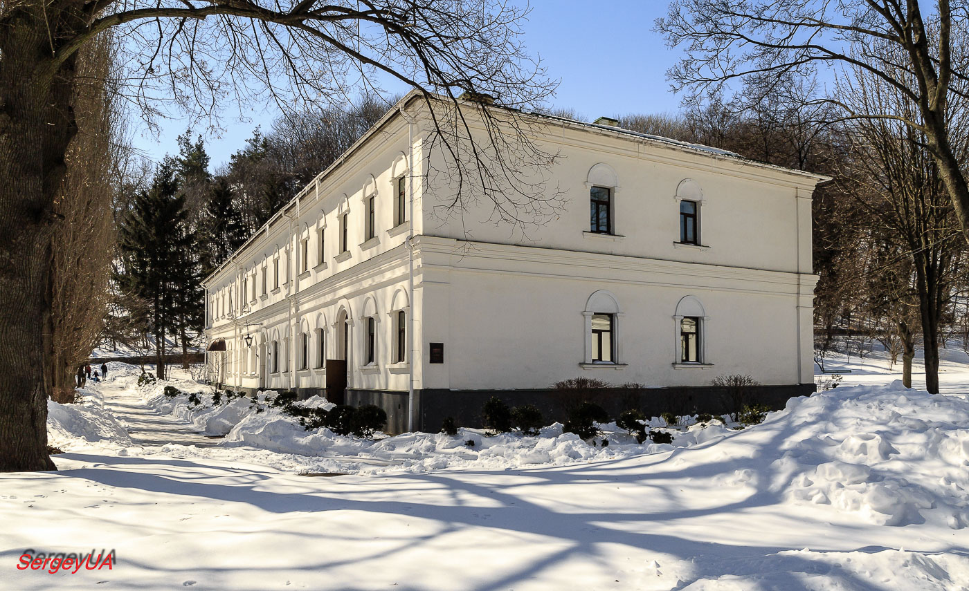 Киев, Выдубицкая улица, 41В