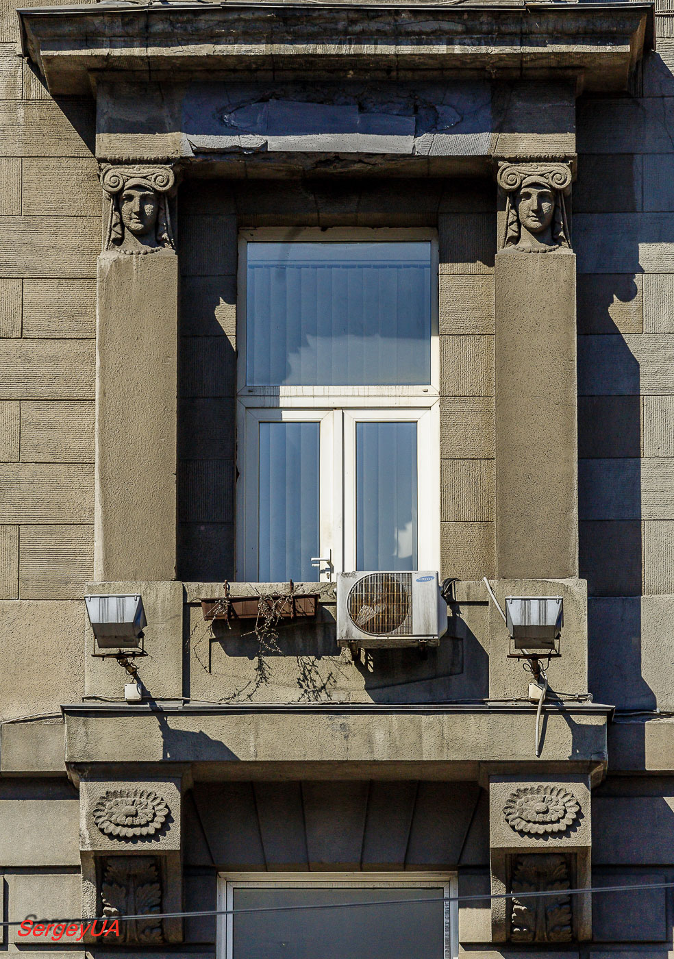 Киев, Улица Крещатик, 10