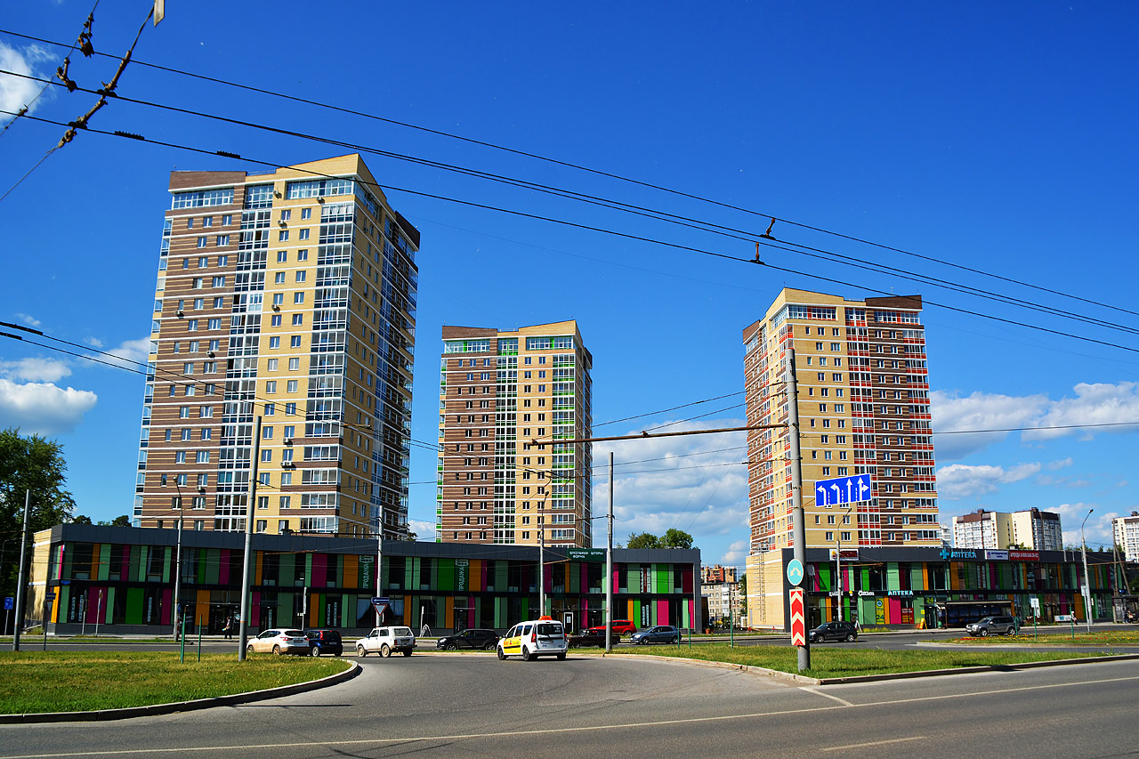 Пермь, Шоссе Космонавтов, 120/1; Шоссе Космонавтов, 120; Шоссе Космонавтов, 118; Шоссе Космонавтов, 116