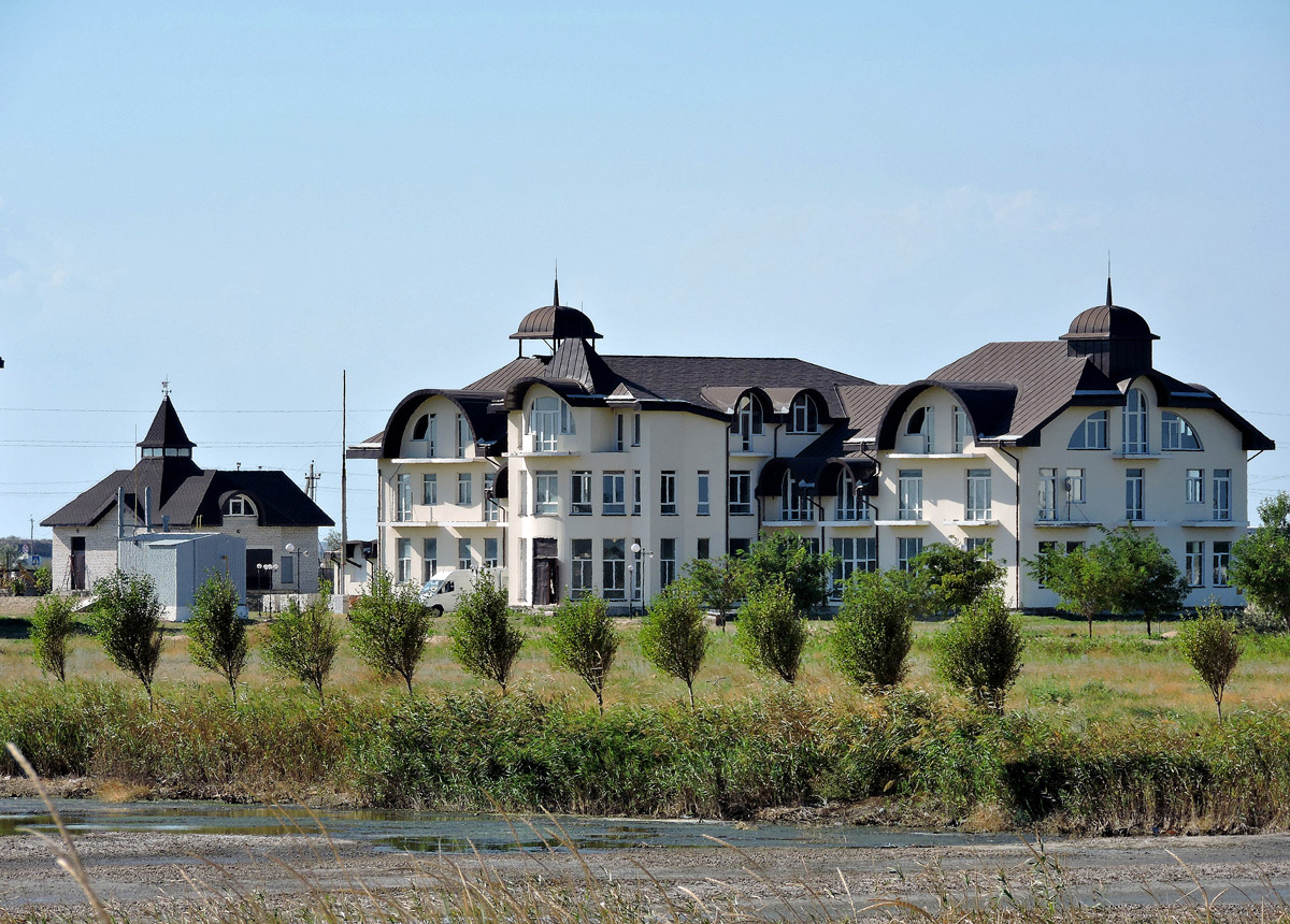 Генический район, прочие н.п., с. Счастливцево, Набережная улица, 7