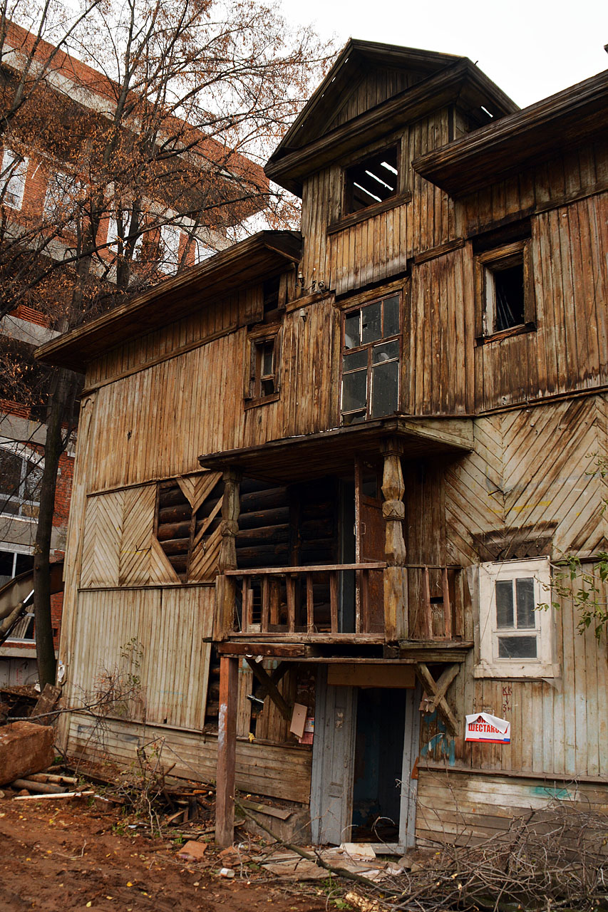 Пермь, Улица Луначарского, 99 корп. 4