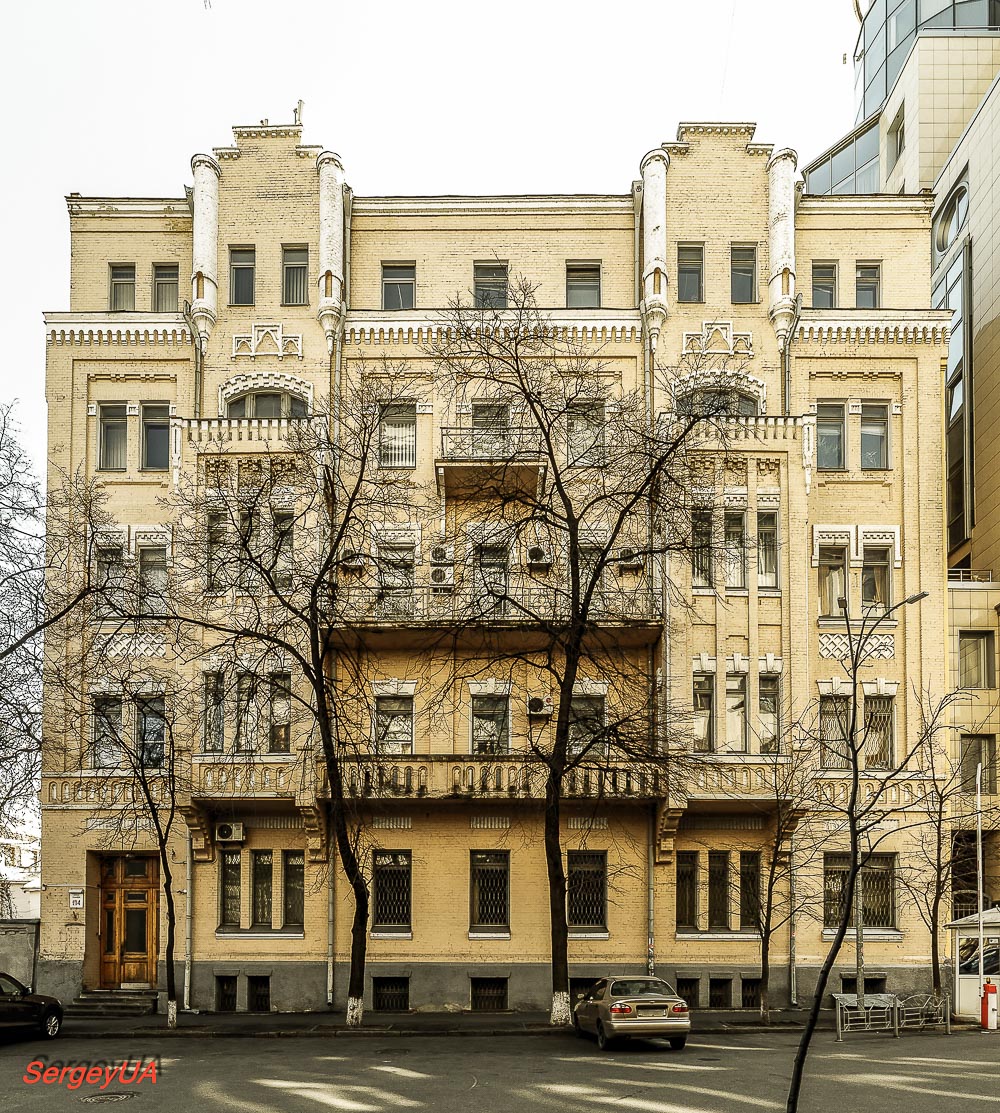Киев, Садовая улица, 1 / Улица Михаила Грушевского, 14