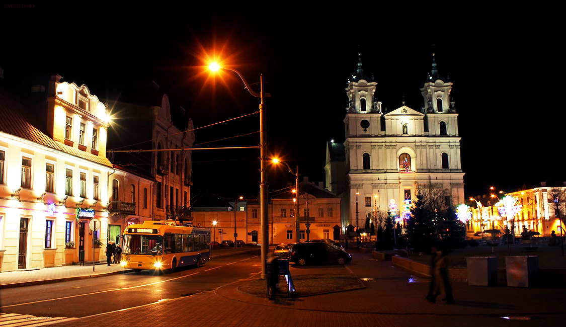 Гродно, Советская площадь, 2; Советская площадь, 4А