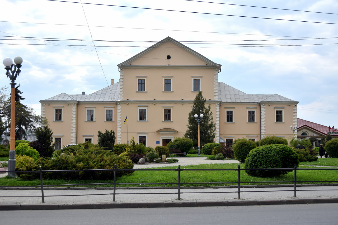 Тернополь, Замковая улица, 12