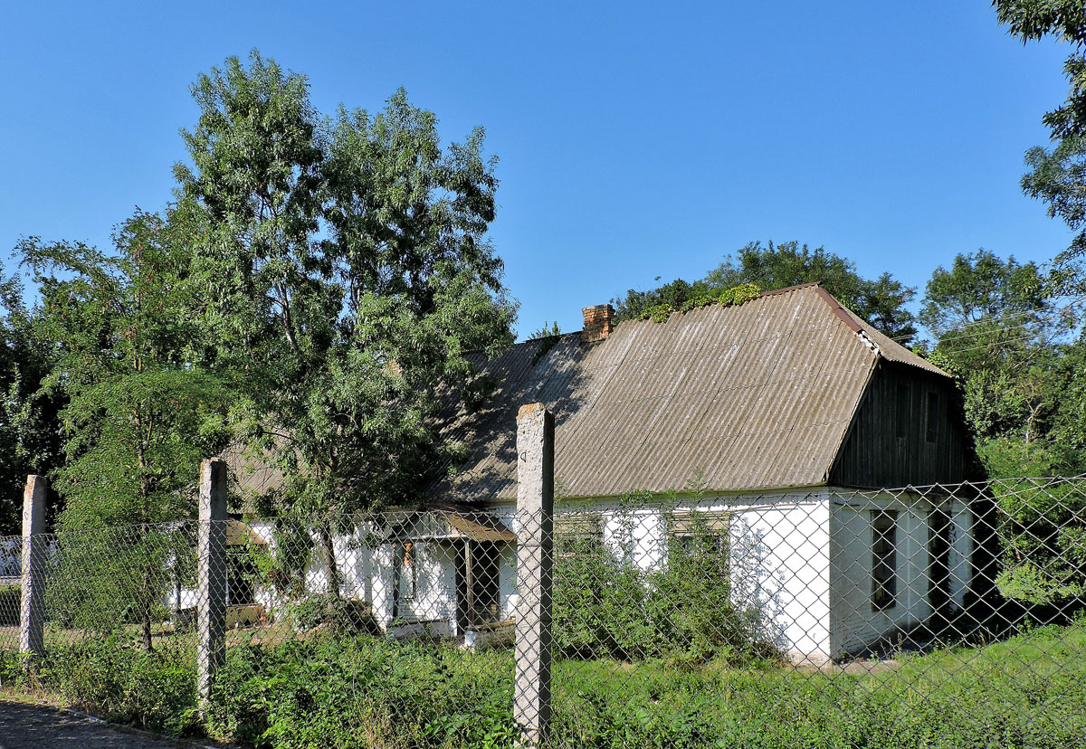 Аскания-Нова, Улица Фрунзе, 1
