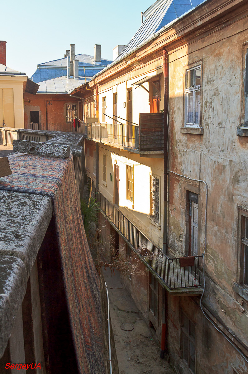 Lviv, Площадь Святого Юрия, 5
