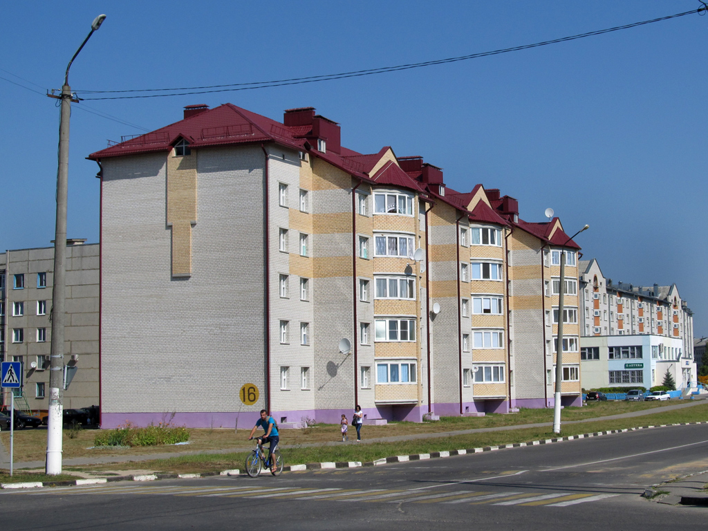 Костюковичи, Молодёжный микрорайон, 16