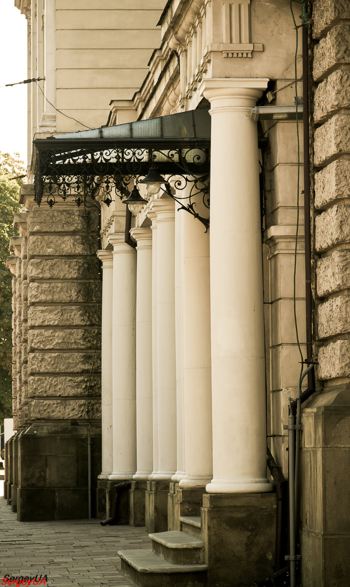 Lviv, Проспект Свободы, 28