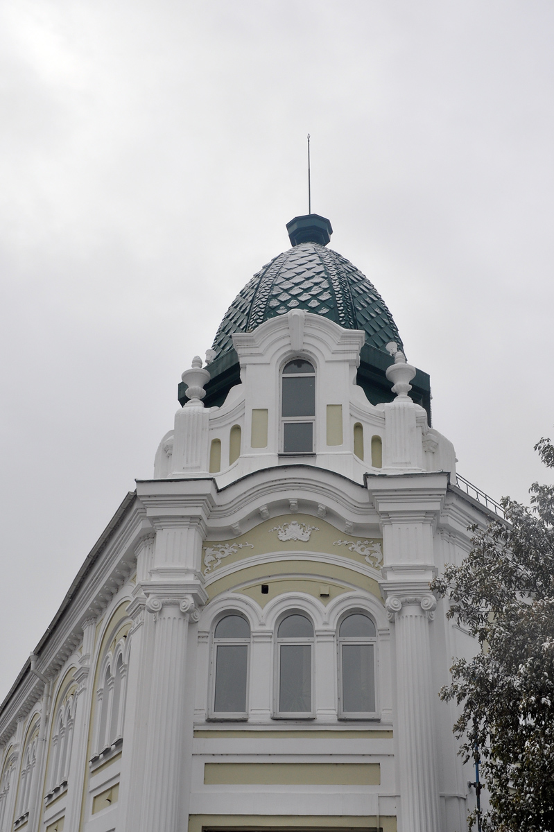Омск, Улица Ленина, 12 / Улица Карла Либкнехта, 5