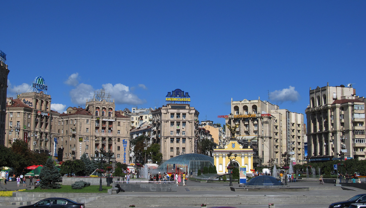 Киев, Улица Бориса Гринченко, 2 / Переулок Тараса Шевченко, 1; Софиевская улица, 1 / Переулок Тараса Шевченко, 2; Софиевская улица, 2 / Малая Житомирская улица, 1; Михайловская улица, 1-3; Михайловская улица, 2