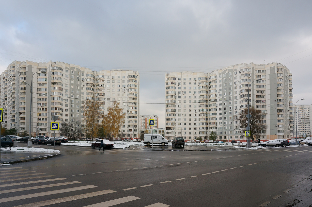 Moskwa, Плавский проезд, 7; Улица Адмирала Лазарева, 16