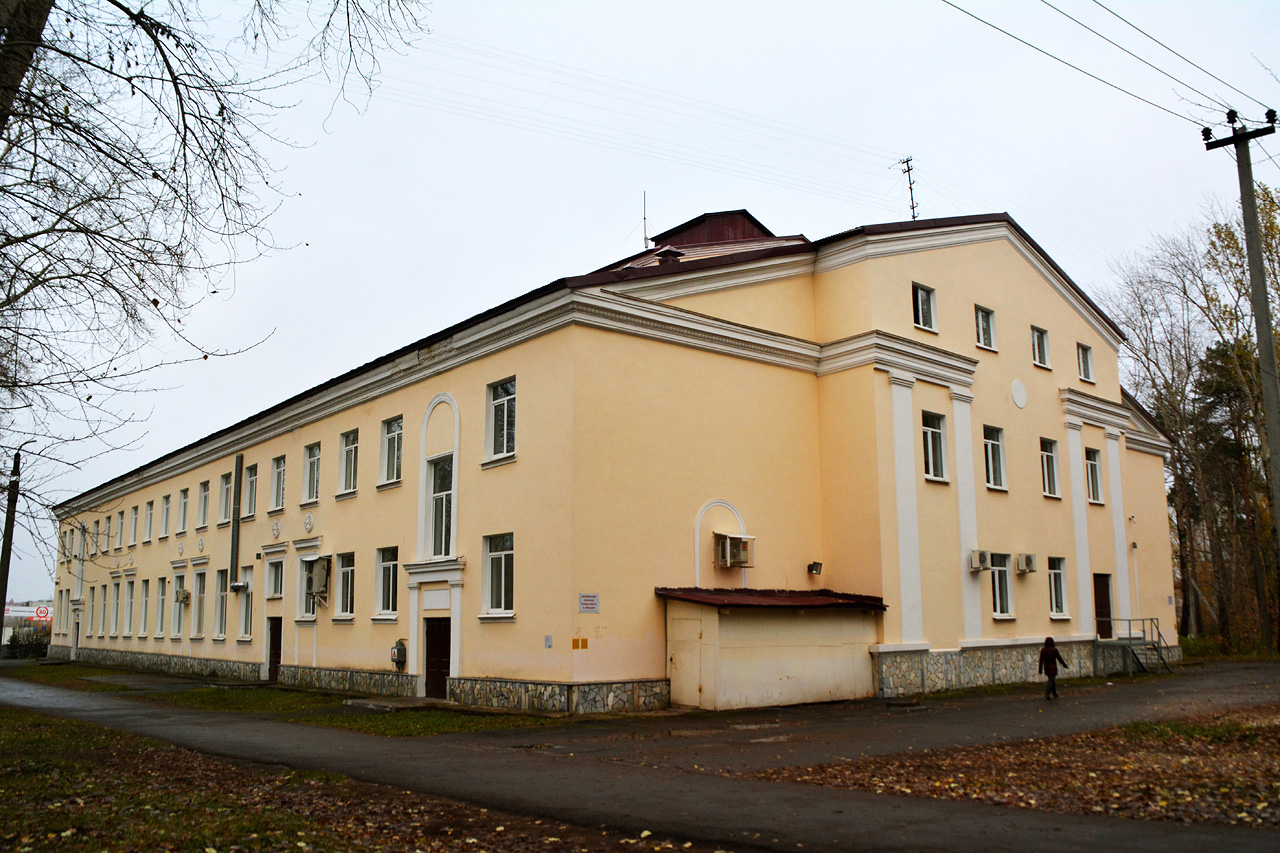 Пермь, Локомотивная улица, 1