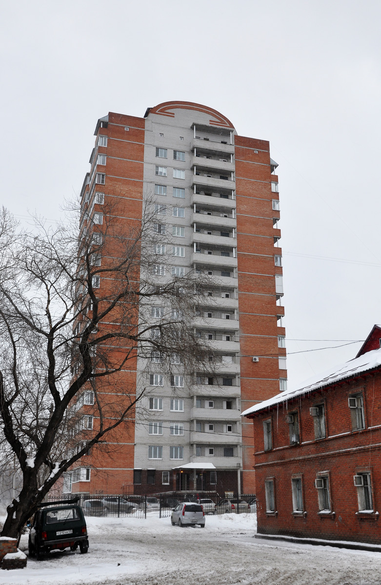 Омск, Улица 20 лет РККА, 256