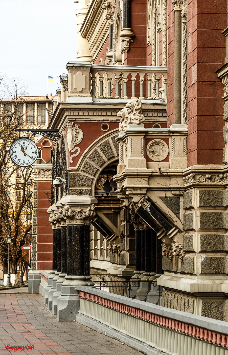 Киев, Институтская улица, 9А
