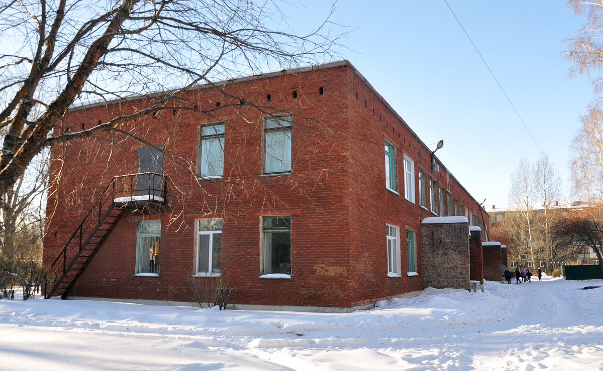 Омск, Краснознамённая улица, 3а