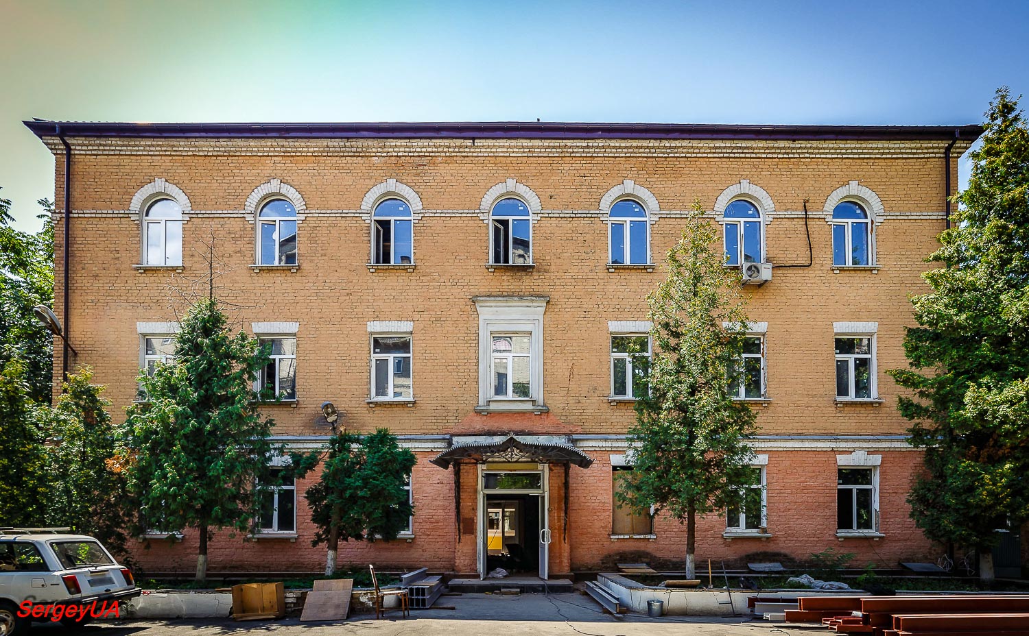 Киев, Липская улица, 16В-Г