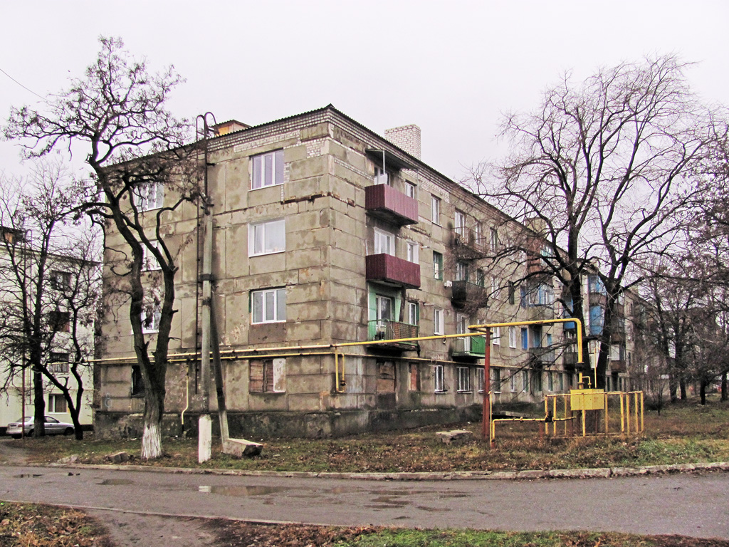 Попасная, Бахмутская улица, 8